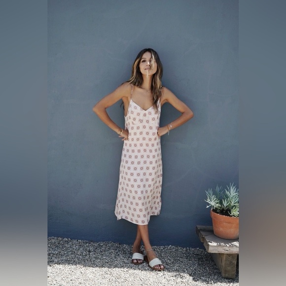 Sincerly Jules Nala Slip Dress - Picture 1 of 5